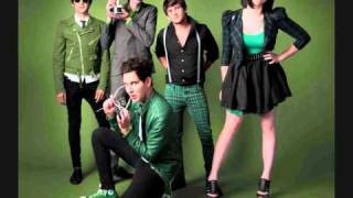 Cobra Starship - It&#39;s Amateur Night At The Appollo Creed (+lyrics)