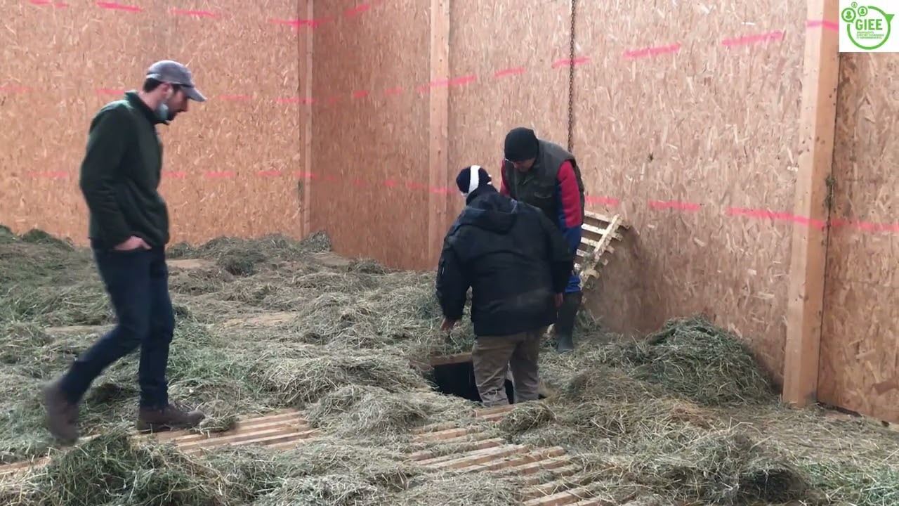 Le GAEC des Granges adopte le séchage en grange pour diminuer les achats d'aliments [GIEE Pastura]