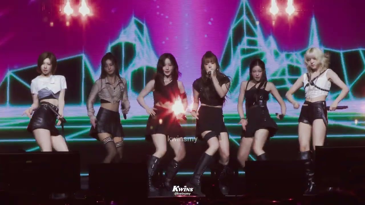 K-WAVE SUPER CONCERT LIVE IN KUALA LUMPUR (NMIXX) - DASH