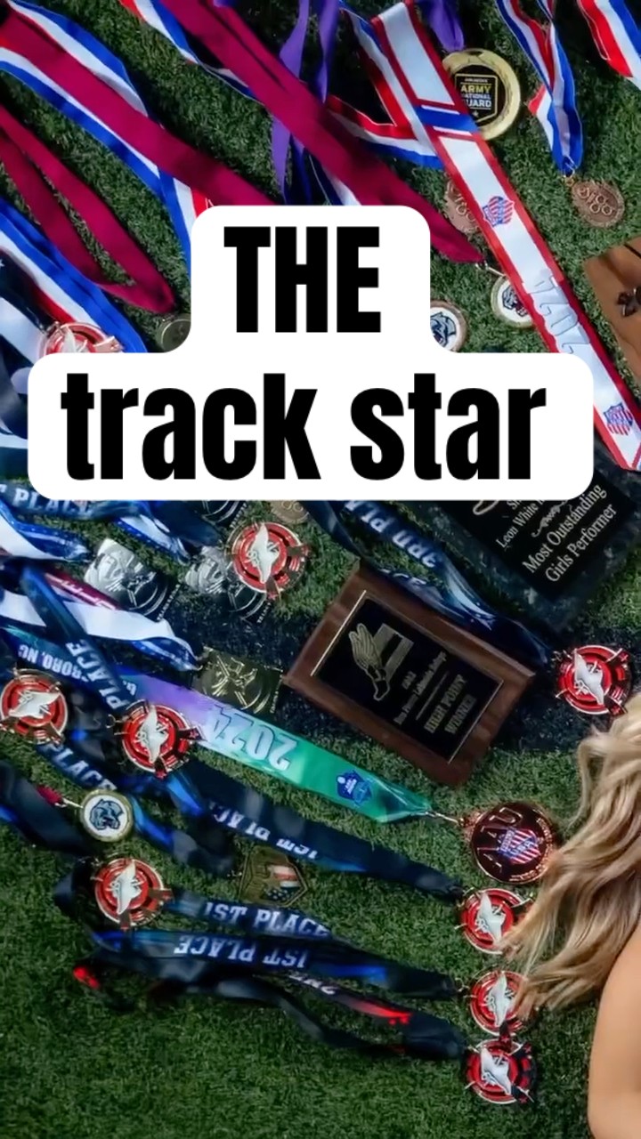 She is THE track star! Cheer team photos but your sport is track! #cheerleader #runner #trackstars