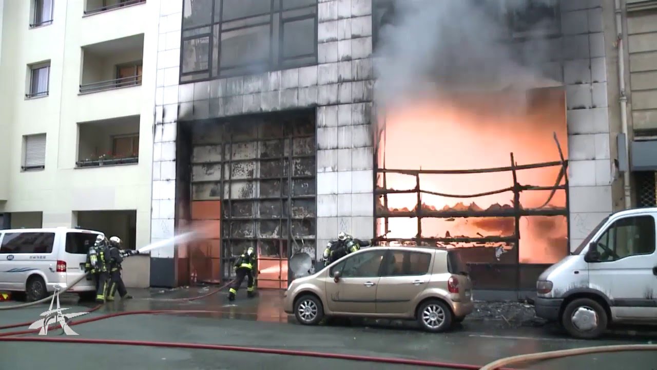 Feu d'immeuble Paris XI paris saint germain