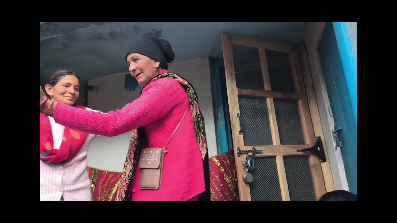 गांव में आयी खुशी तो सभी खुशी में मगन