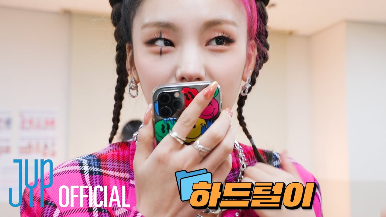 ⁣ITZY “2021 하드털이” EP.10 The Kelly Clarkson Show Backstage