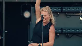 Miss Montreal - Groot Official Video