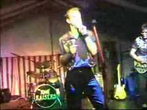Roofraisers - Rock This Town - Live