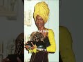 Erykah Badu is a soulful singer-songwriter and “Queen of Neo-Soul,” known for her eclectic style.