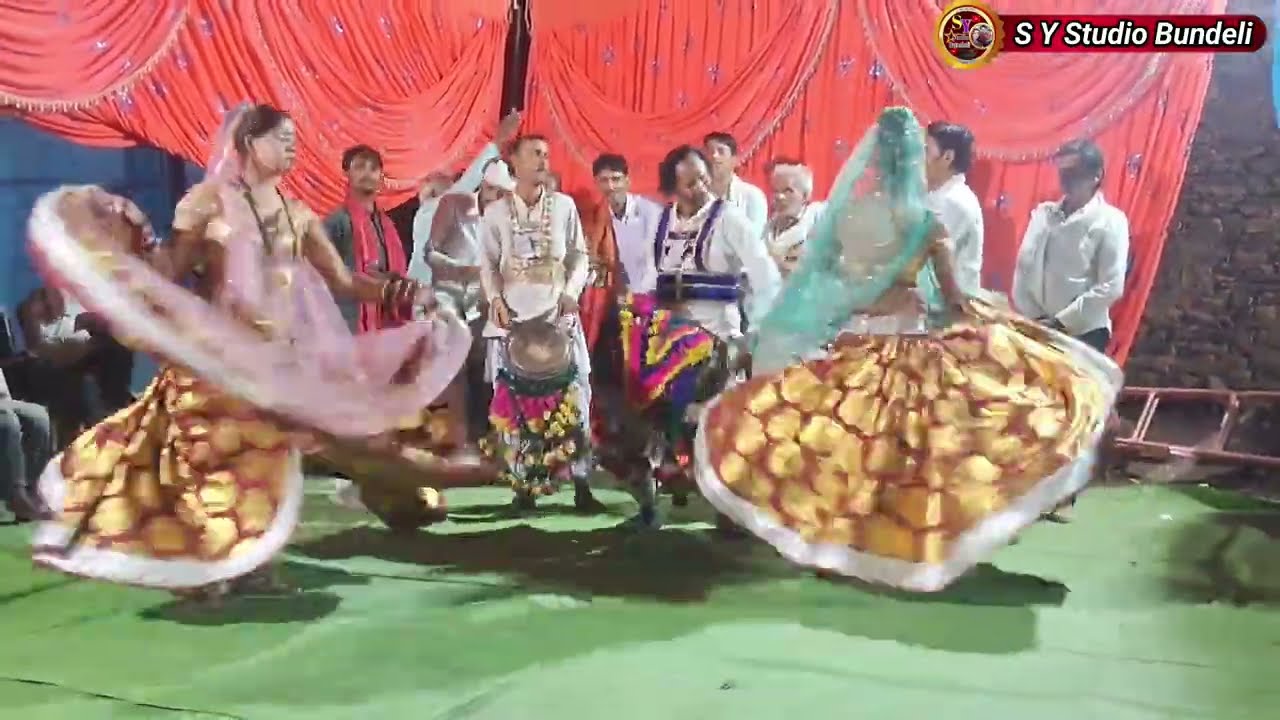 #देशी_राई || बुंदेलखंडी देशी राई कार्यक्रम बंजरया करौंदी खुर्द तेंदूखेड़ा। कमल ठाकुर भूरा यादव की।