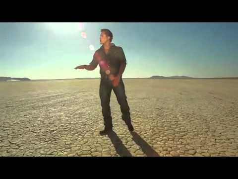 Joey Montana – Tus Ojos No Me Ven (Official Video)