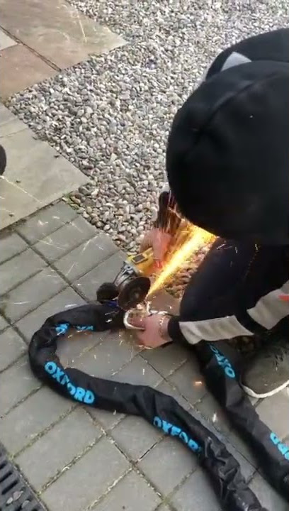 Oxford Nemesis cordless grinder motorcycle chain