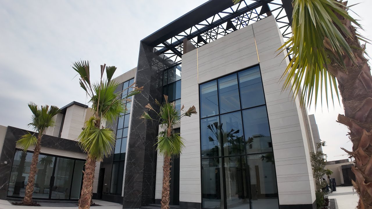 قصر فاخر في الرياض بمساحة 1060م