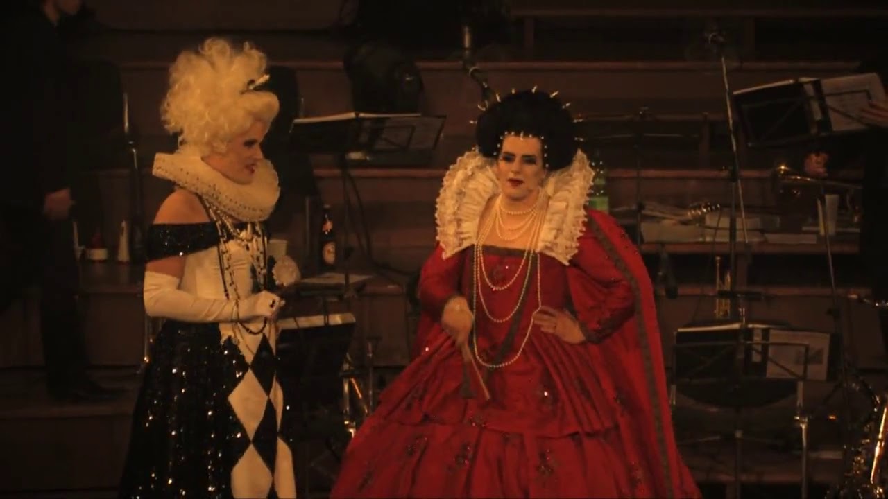 TUNTENBALL REVOLUTION » GRAZ 2010 » 🅔🅥🅔🅝🅣 🅒🅞🅥🅔🅡🅐🅖🅔