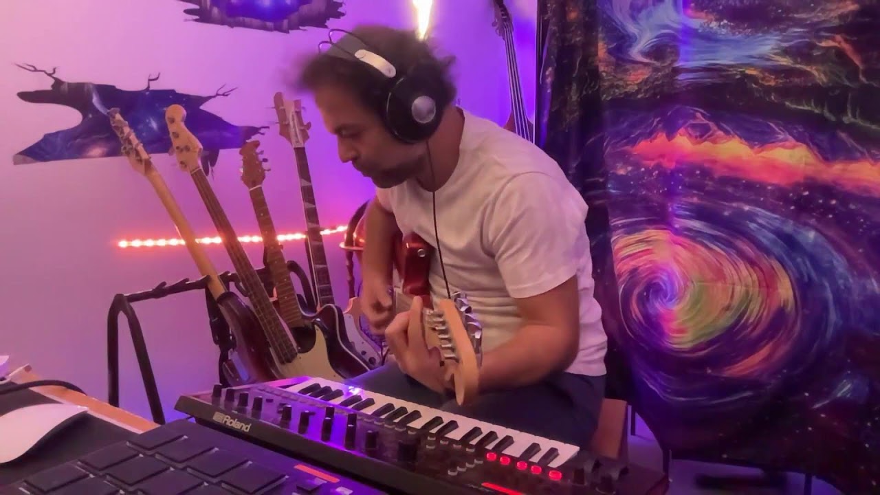 Basstronaut Stream 15