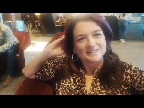 Linq Hotel & Casino Hotel Room Tour in Las Vegas #vegas #linq #lasvegas #hotel