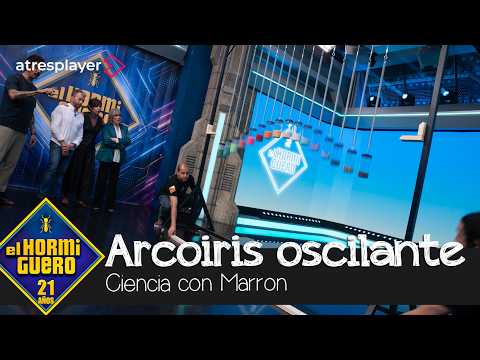 Marron hipnotiza a Carmen Maura y Maribel Verdú con un arcoíris oscilante - El Hormiguero