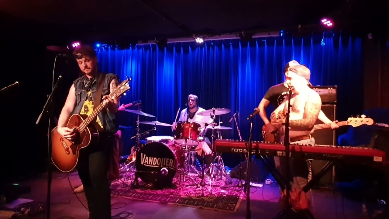 Before The Fall - Vandoliers live @ Cafe Wilhelmina Eindhoven 18-06-2022