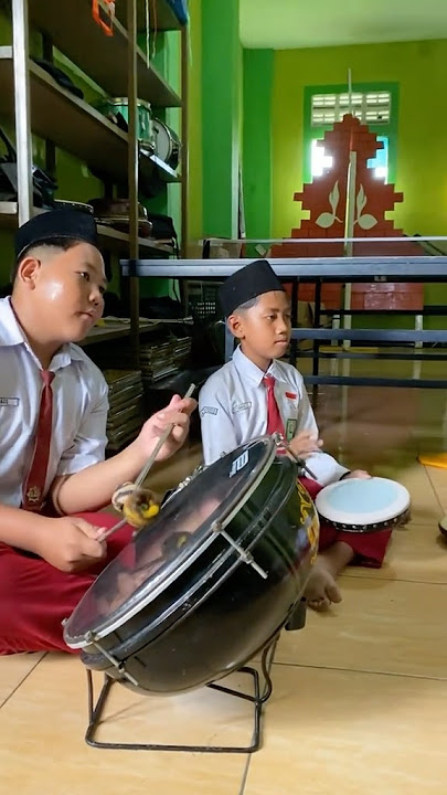 Anak SD Latihan Hadrah “Cr :wakhidone_”