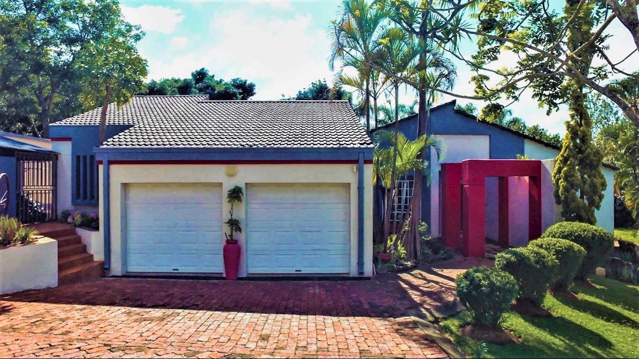 4 Bedroom House for sale in Mpumalanga Lowveld And Kruger Park