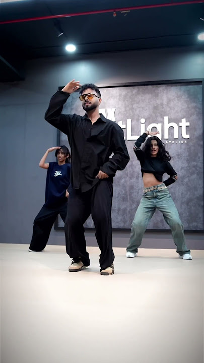 Chamma Chamma Full Version ! Join us for workshops ! Details - 8208802225