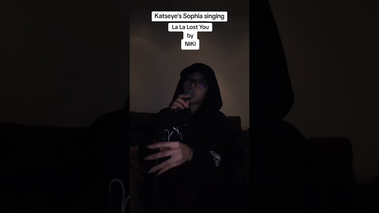 Katseye's Sophia singing La La Lost You by NIKI [SONG COVER]