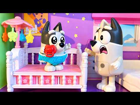 Baby Muffin’s Morning Routine 🍼 Trixie Needs Help! | Bluey Toy Story