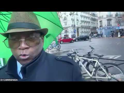 Manifestation Devant Le Siège L OIF à Paris Pour La Libération De Victoire Ingabire