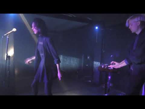 Sixth June live@Zoobar Roma 28 11 2014