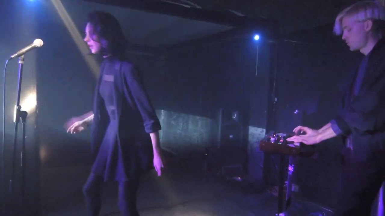 Sixth June live@Zoobar Roma 28 11 2014