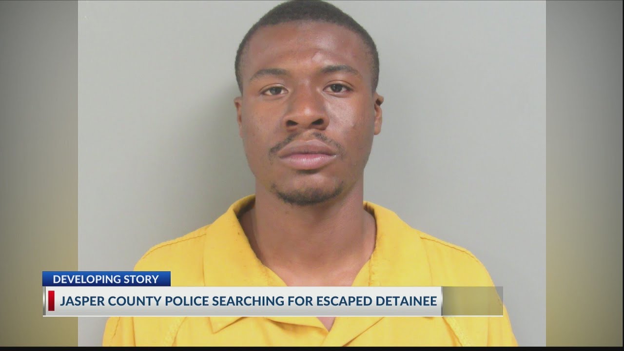 Jasper County Police Searching For Escaped Detainee - YouTube