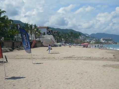 360 degree video of Mangos Beach Club in Puerto Vallarta - YouTube