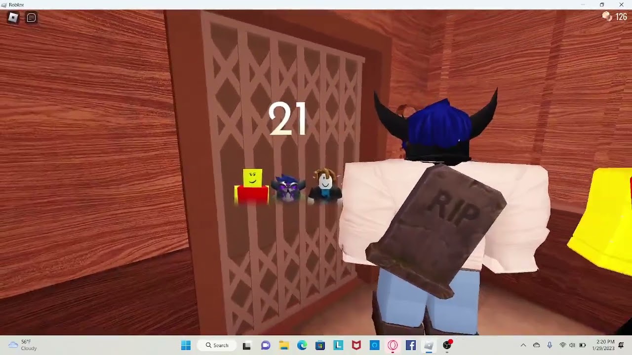 getting the it stares back achievement in roblox doors