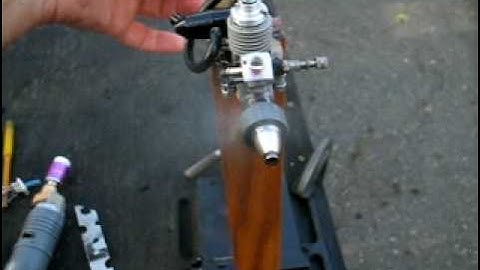 VA 049 MK1 Diesel  (Wasp piston) on 8 x 4 Cox prop