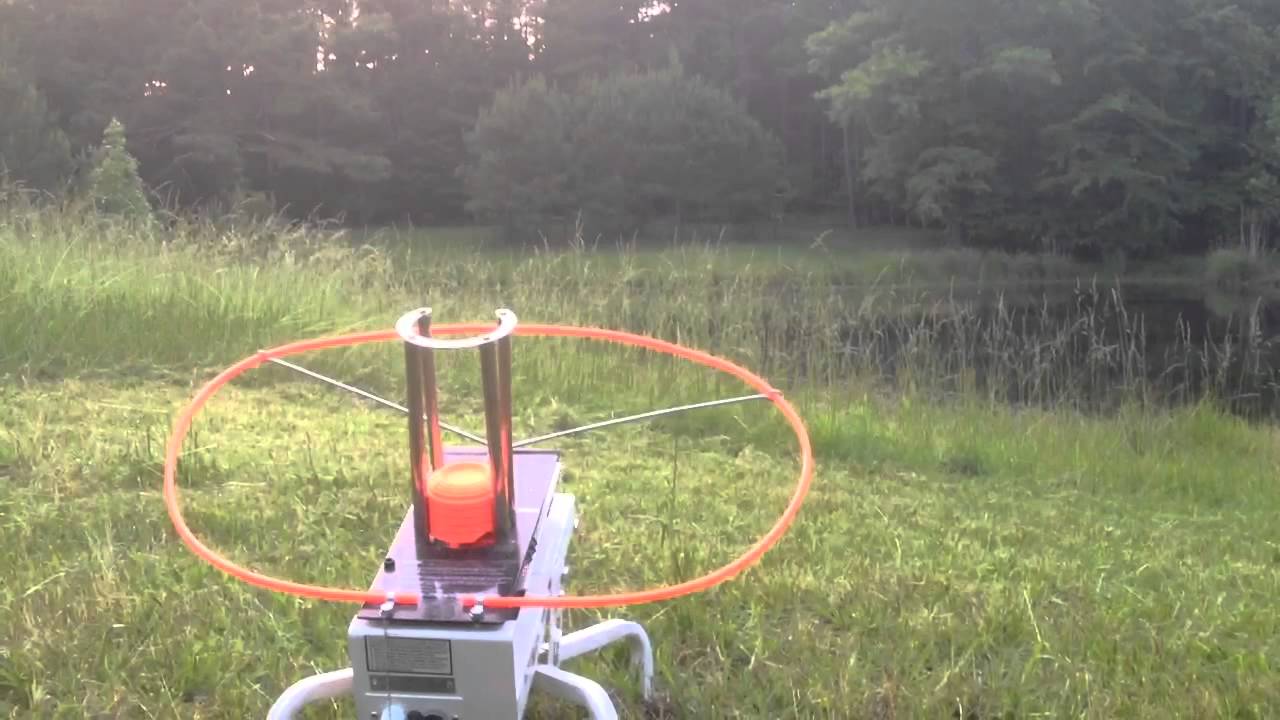 White wing electric skeet thrower YouTube