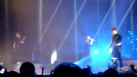 Example - Metro Radio Arena Newcastle 21/04/2012 - Where Did the Sun Go (Clip)