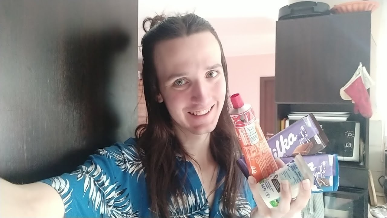 Magyar ASMR, Hűtőszekrény bemutatása