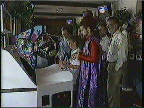 Video till En retro-titt på Time Traveler