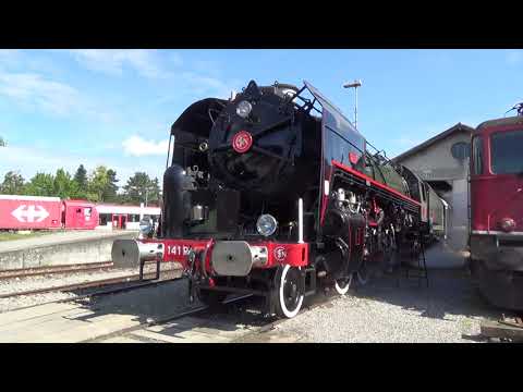 DAMPFLOKOMOTIVE   141 R 1244  SNCF     1946  Montreal Locomotive Works Limited     [QHD]