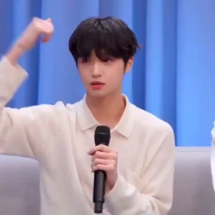 dongpyo being a meme #dongpyo #mirae #kpop #memes #shorts #tiktok