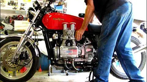 1978 Honda GL1000 cafe racer w/ Randakk's intake manifolds and Weber IDF 40mm carbs.