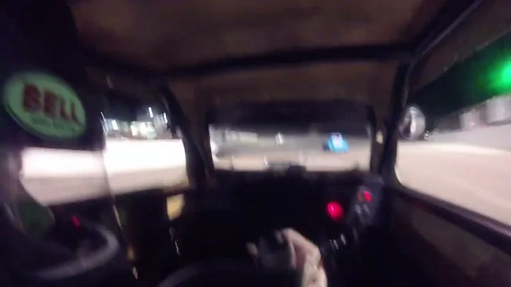 Luke Baldwin legend car race at Florence more spee...