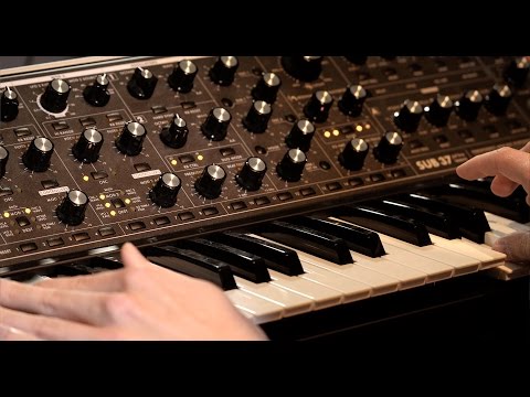Moog and Hendyamps Pt2 - Shot with GH4 and Canon 5D RAW