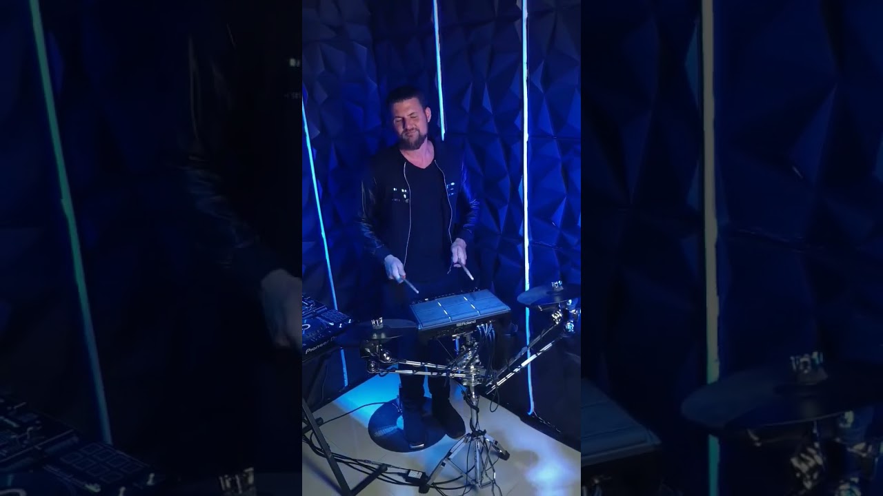 Avicii Levels mashup vs Jon Batiste Be who you are 