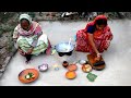 Bangalir Bata Moshlay Spicy MUTTON KOSHA Prepared by Granny | Village Food