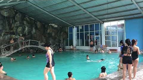 Tắm suối khoáng nước nóng Thanh Thủy