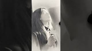 Perfect drawing cannot be without light! #drawing #charcoaldrawing #portraitdrawing #charcoalshading