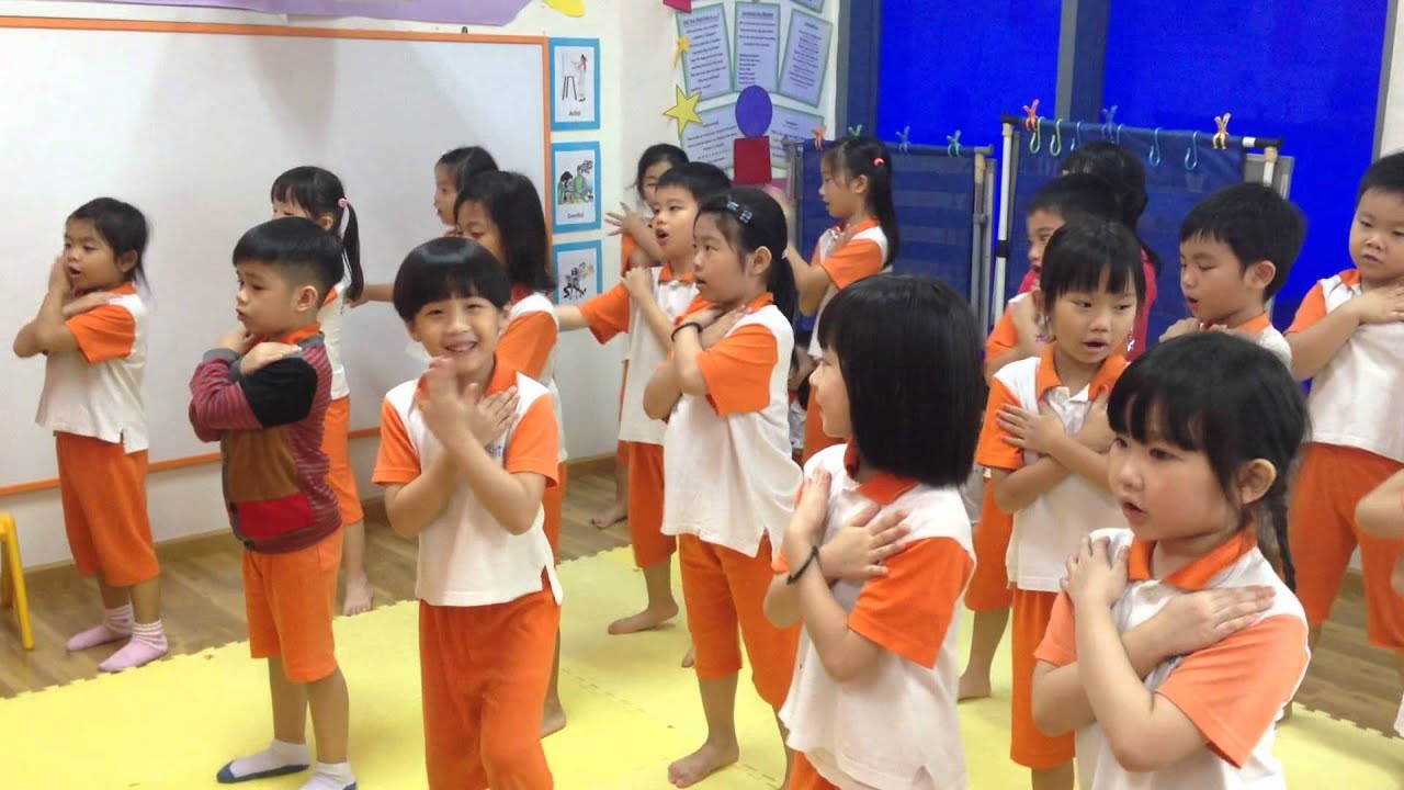 Chinese Christmas performance 