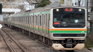トプナンから墜落消滅へ…【E231系K-01編成１０両  TK入場回送（指定保全・機器更新※全更新）】E231系1000番台ｺﾂK-01編成が西大井駅を通過するシーン（回8898M）2025.4.4
