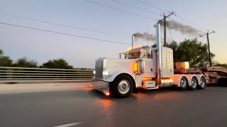 Cuatro T White Custom Peterbilt 389 Glider pulling a BIG COZAD CMONNN!!!!