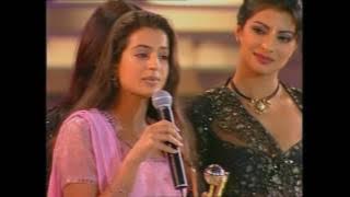 Zee Cine Awards 2001 Best Debut Female Amisha Patel