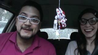 Judy Buendía y Fabrizzio Calvanesse en el carro