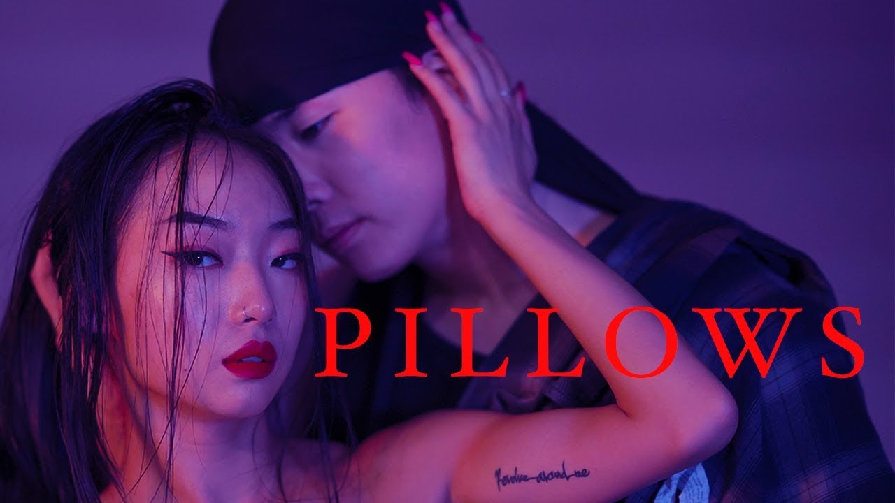 Ji hyo Park X In sung Jang Presented / Lido & Santell - Pillows ...